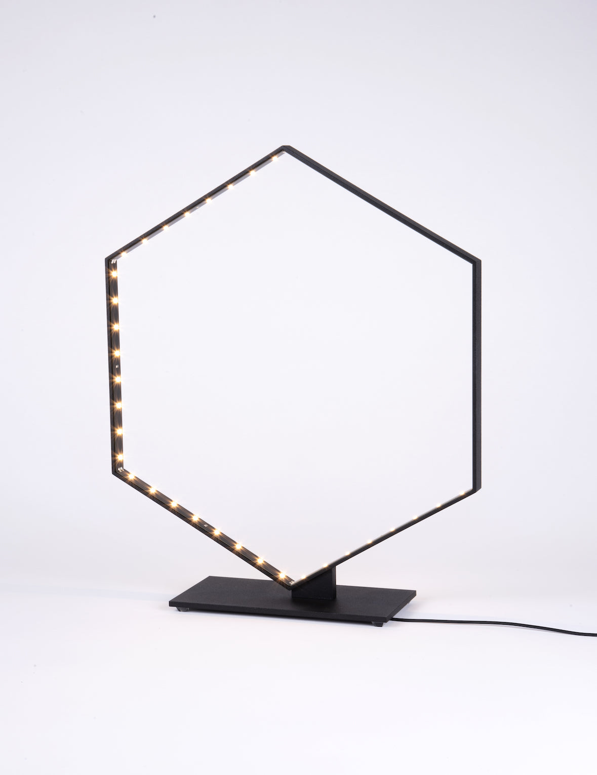 HEXA TABLE - Display